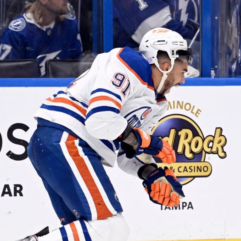 NHL player out long-term after wrist gets cut by skate blade