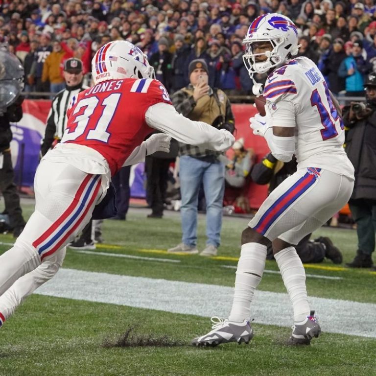 ‘It wasn’t easy’: 3 wins in 12 days, all on the road, makes Bills victory impressive