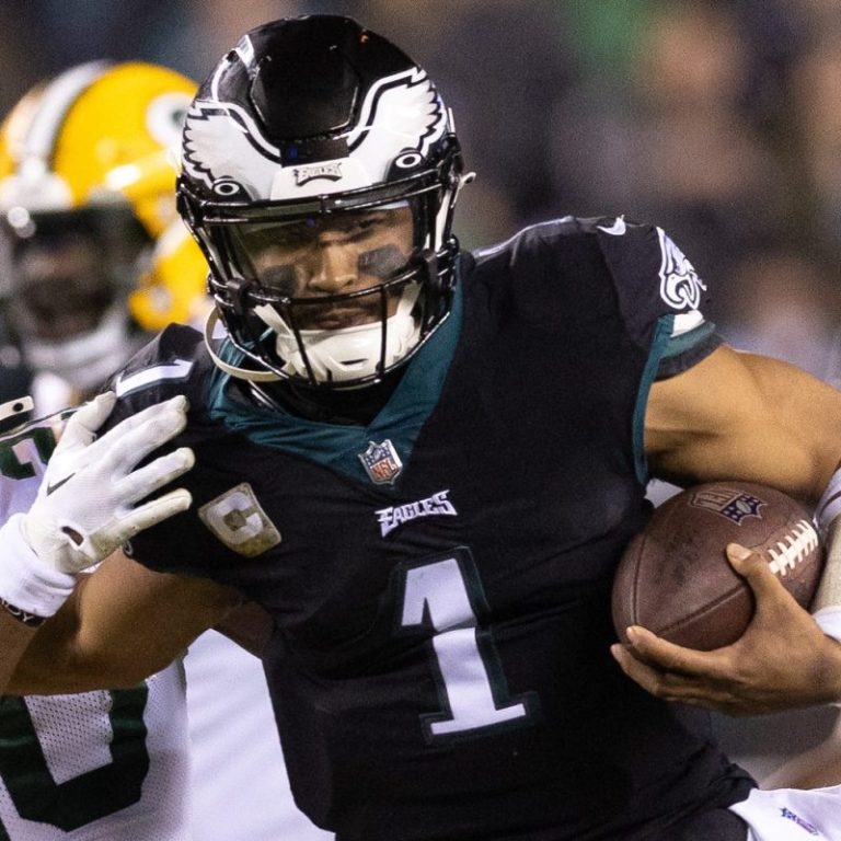 Week 13 fantasy football rankings: Dual-threat QBs lead playoff push