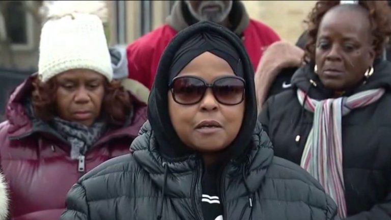 ‘Struggling’ Chicago residents outraged over Lori Lightfoot’s decision to house migrants: ‘Help my own first’