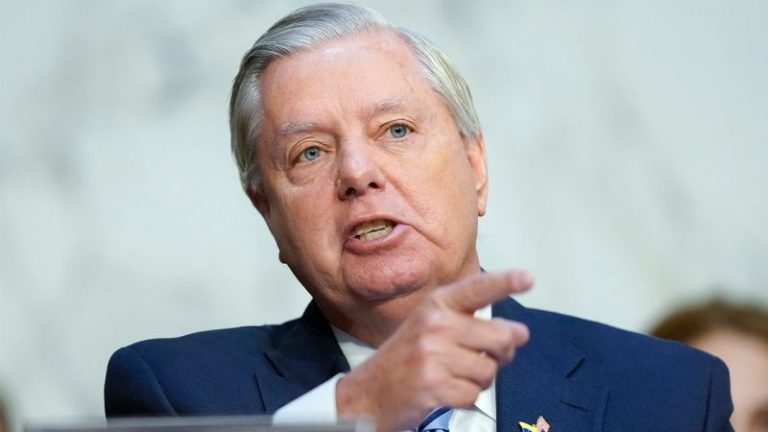 Lindsey Graham calls on Biden to supply ‘heavy modern tanks’ to Ukraine for war against Russia