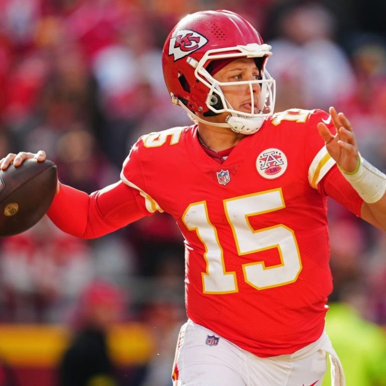 32 things we learned in NFL Week 17: QBs continue to tell the tale