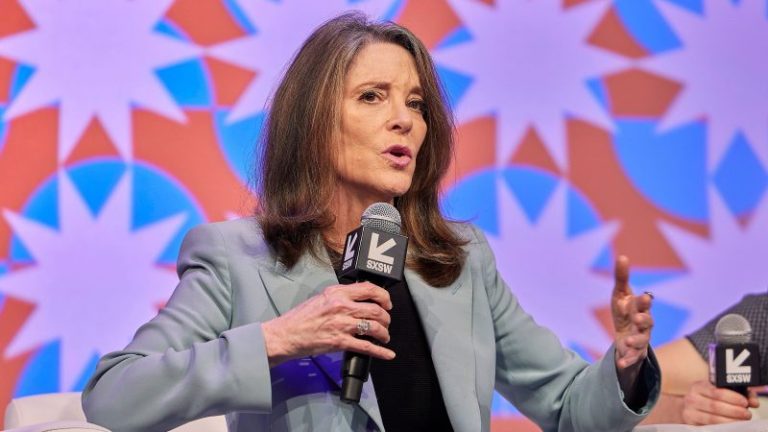 Spiritual guru Marianne Williamson considers Biden challenge, says DNC is ‘spitting in the face of democracy’