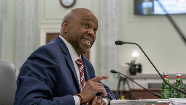 GOP pilots in Congress call on Biden to withdraw his ‘entirely unqualified’ FAA nomination