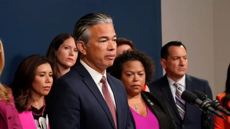 California creates hotline to provide legal help related to abortion