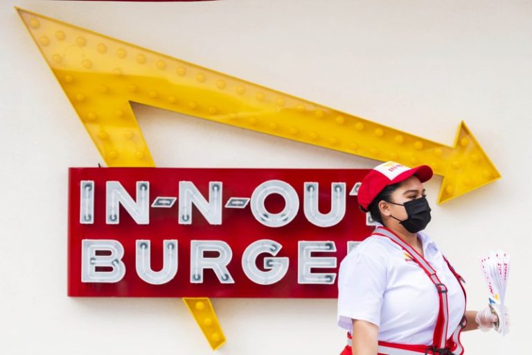 In-N-Out Burger bars employees in 5 states from wearing masks