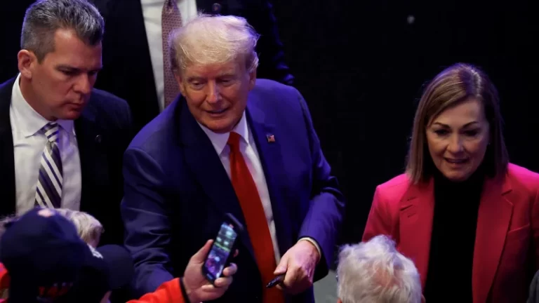 Iowa state Senator support for Trump sours, shifts to DeSantis