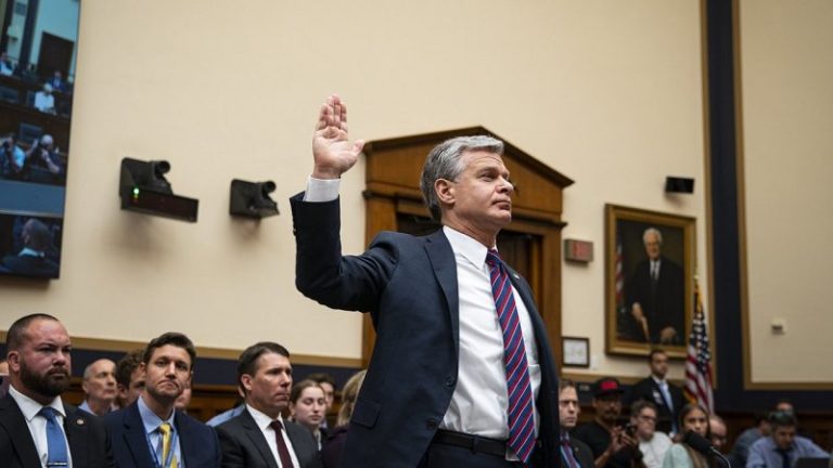 House Dem Jayapal grills FBI’s Wray on collecting Americans’ data, warns of ‘difficult’ FISA reauthorization