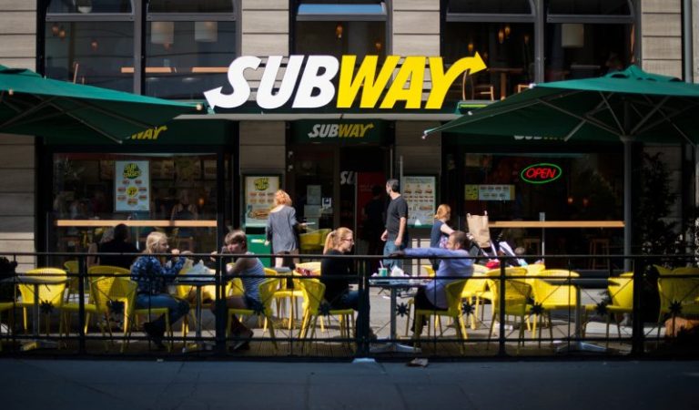 Nearly 10,000 people have offered to change their names to ‘Subway’ to win free subs for life