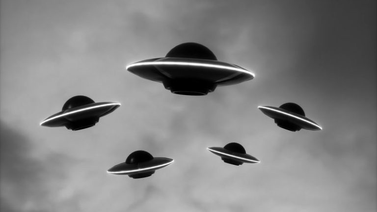 US government says it received over 200 reports of UFOs/UAPs in last 8 months