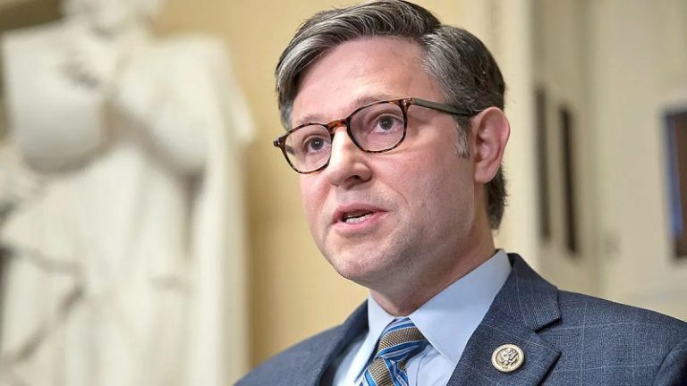 Democrat support critical for Johnson’s plan to avoid shutdown amid growing GOP opposition