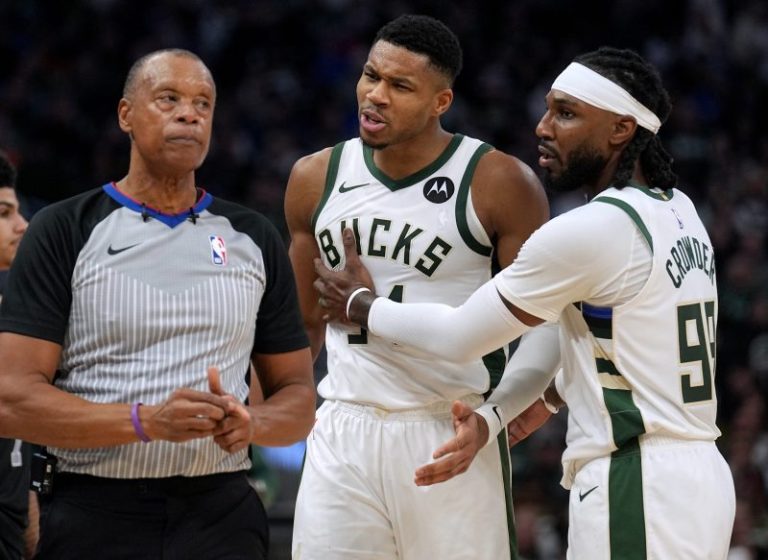 Giannis briefly sits in courtside seat following ejection from Bucks’ game