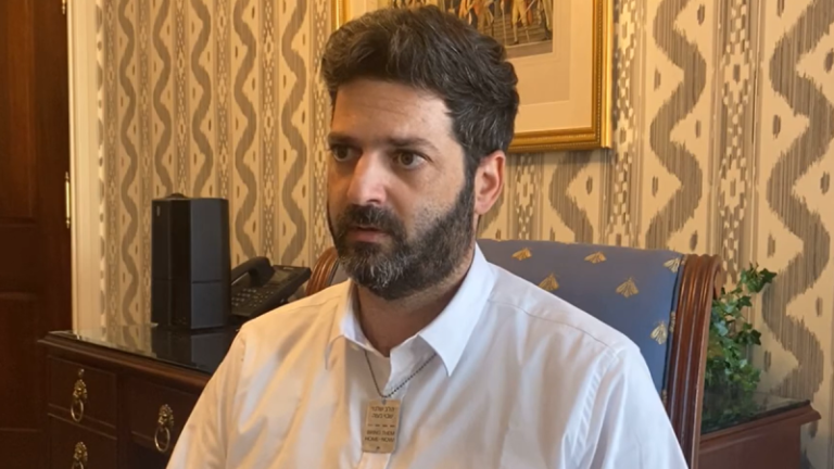 Brother of Israeli twin hostages recounts Oct. 7 terrorist attack on their home