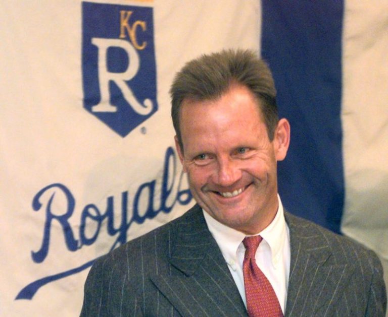 George Brett documentary: Pine tar, hemorrhoids, intensity stand out