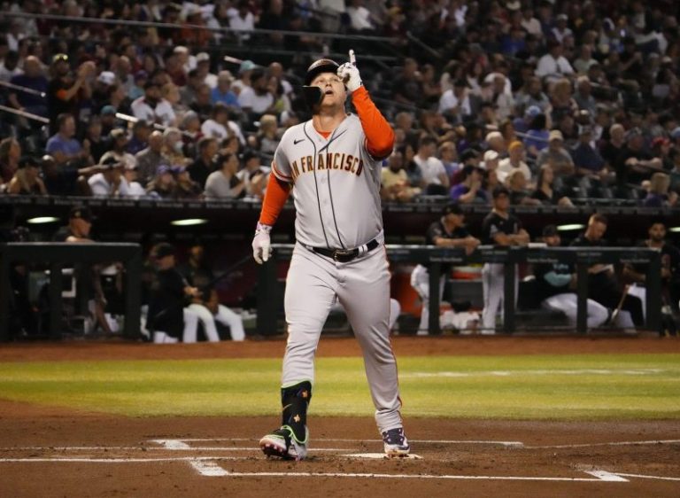 Former Giants outfielder Joc Pederson trolls Phillies fans