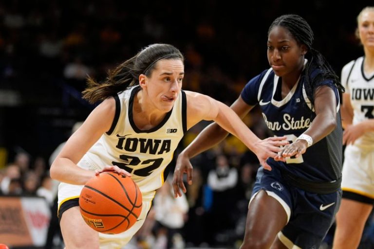 Iowa vs. Penn State highlights: Caitlin Clark 39 points from record