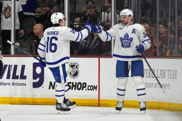 Maple Leafs star becomes fastest US-born player to 50 goals
