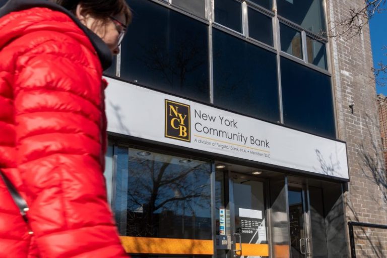 A year after Silicon Valley Bank failed, another regional lender flashes warning signs