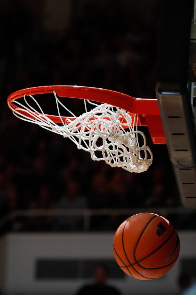 Women’s basketball team forfeits remainder of season because of injuries