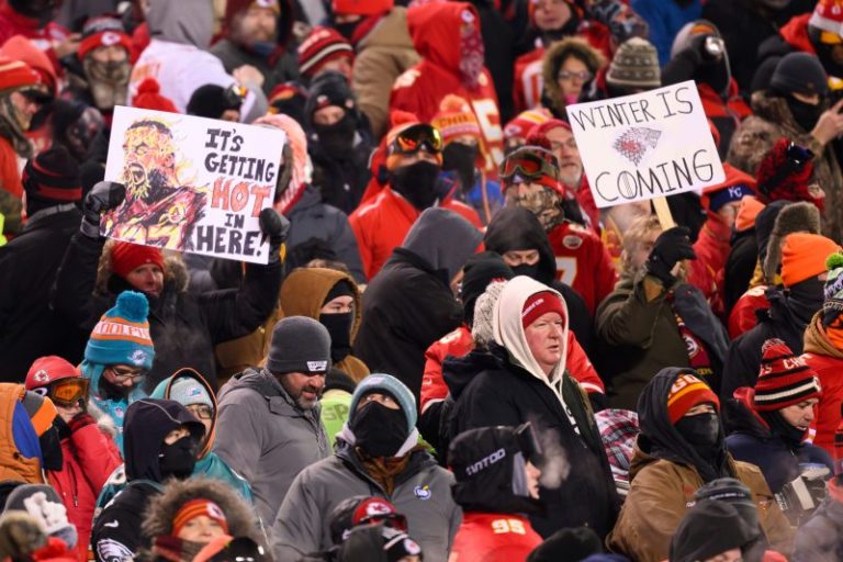 Hospital: Some fans at frigid Chiefs playoff game underwent amputations