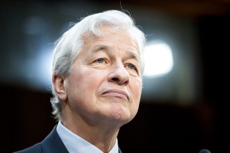 JPMorgan CEO Jamie Dimon Hopes For Soft Landing For U.S. Economy But ...