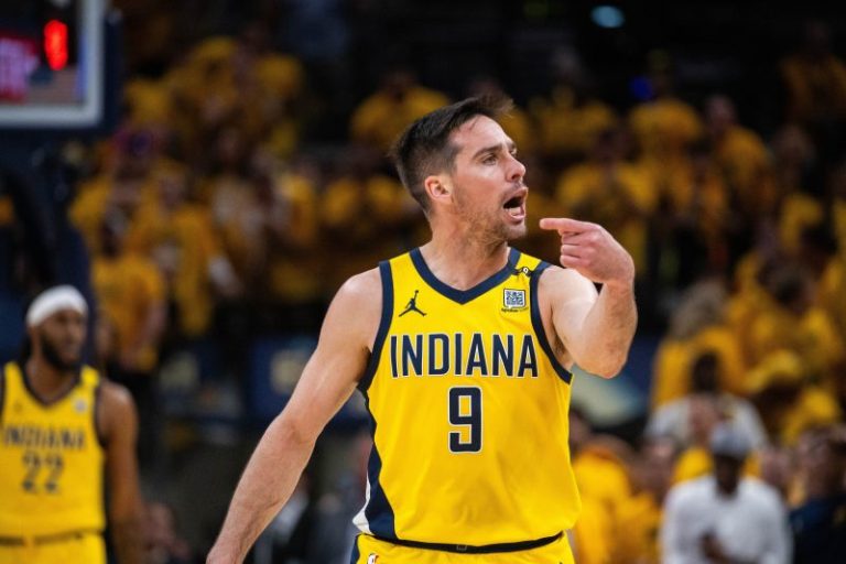 Pacers close out Bucks for first series win in 10 years: What we learned