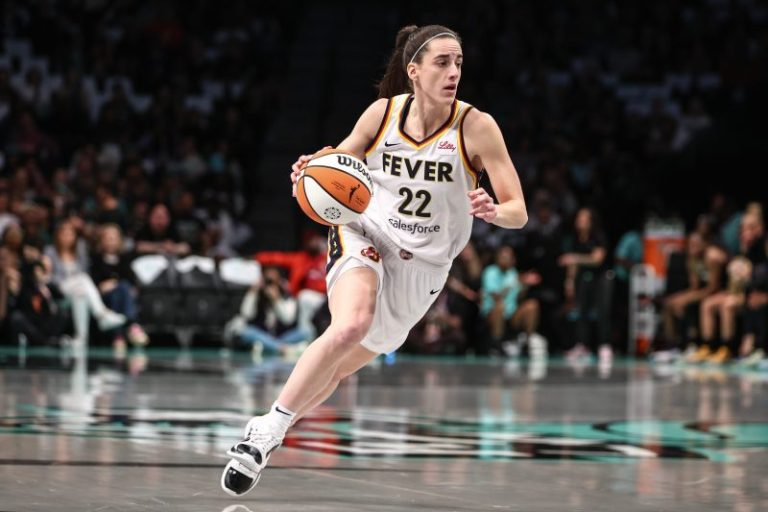 Caitlin Clark, Fever play Sparks on Friday: What to know for matchup