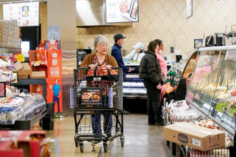 U.S. economy grew at a 2.8% pace in the second quarter, much faster than expected