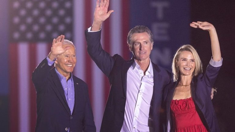 ‘Proud of our president’: Dems heap praise on Biden for decision to end 2024 campaign