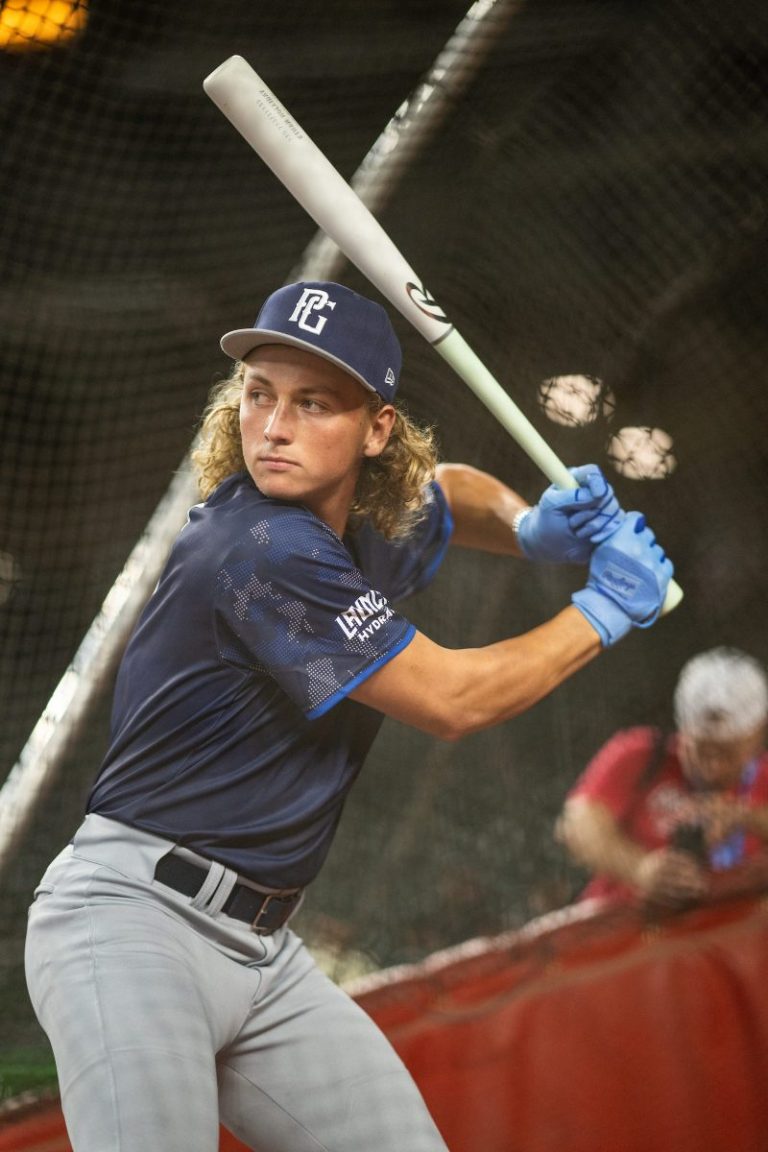 No. 1 brothers? Top MLB prospect could make history in 2025 draft