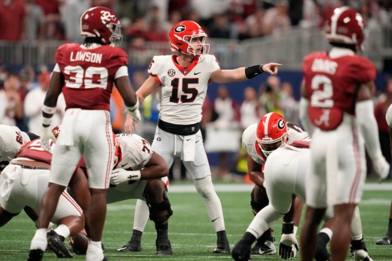 Georgia or Alabama? Expert picks for the SEC showdown and every Top 25 game