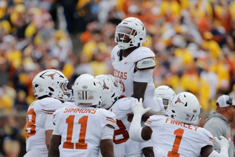 Texas is No. 1? Notre Dame out of playoff? Five overreactions from Week 2