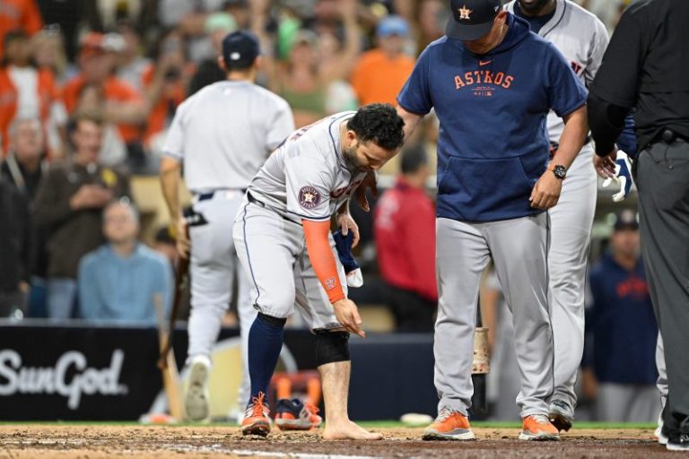 Watch: Astros’ Jose Altuve gets ejected for wild reason