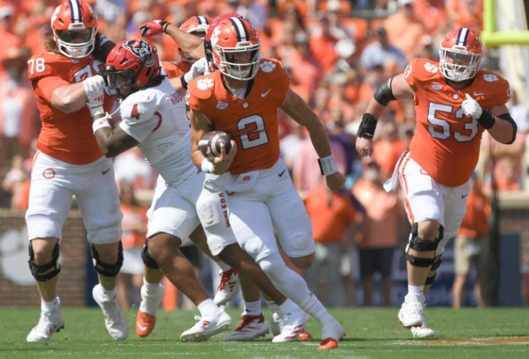 No. 19 Clemson sends message to ACC with domination of NC State