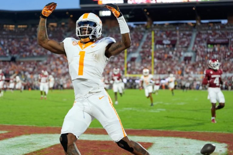 Oklahoma vs Tennessee live updates: Scores and highlights