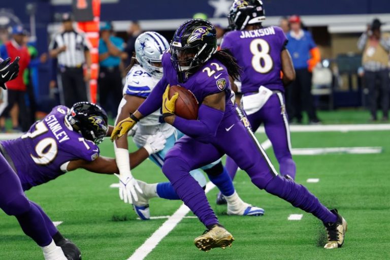 Jerry Jones: Cowboys ‘couldn’t afford’ to sign star RB