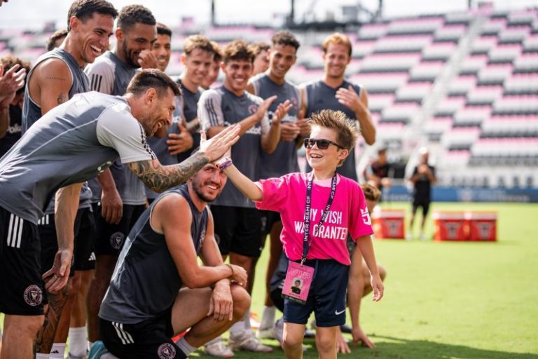 Lionel Messi meets 23 Make-A-Wish children to help dreams come true