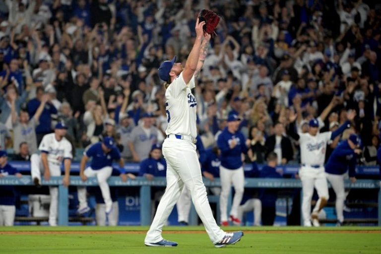 Dodgers win NL West for 11th time in 12 seasons