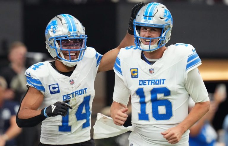 NFL games today: Titans-Dolphins, Seahawks-Lions on MNF doubleheader