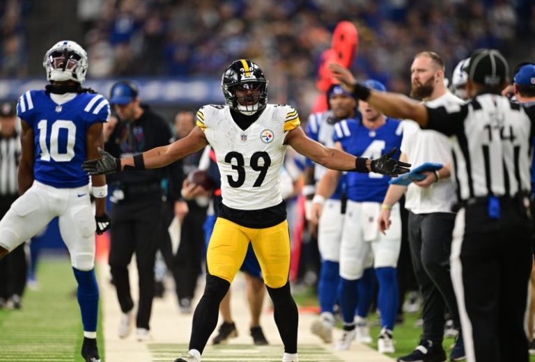 Steelers star upset with refs for controversial call on hit
