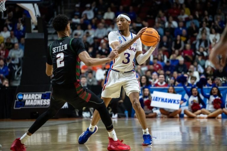 No. 1 Kansas leads preseason men’s basketball poll ahead of Alabama, UConn