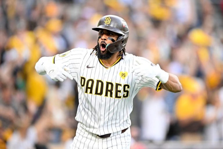MLB expert picks: Predictions for division series, LCS and World Series