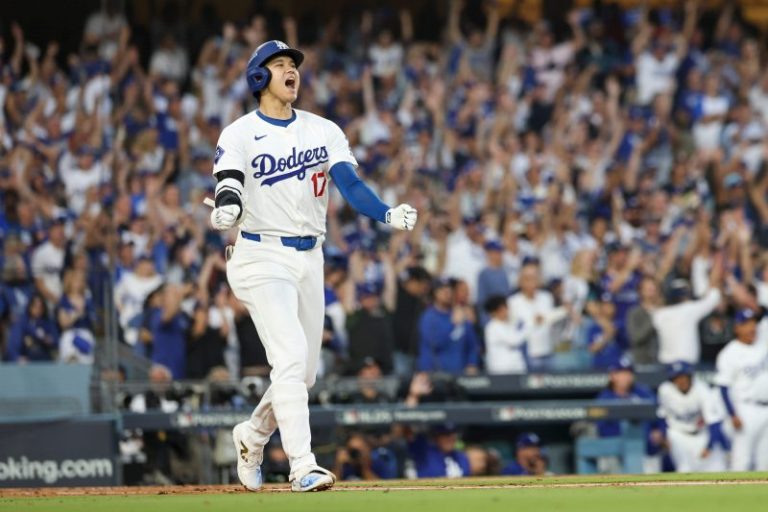 Ohtani, Dodgers turn up in Game 1 win against rival Padres