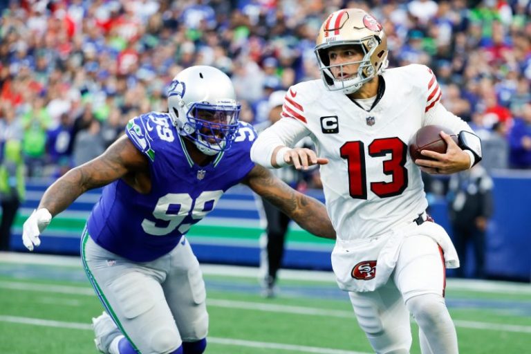 49ers run over division rival Seahawks in TNF clash: Highlights