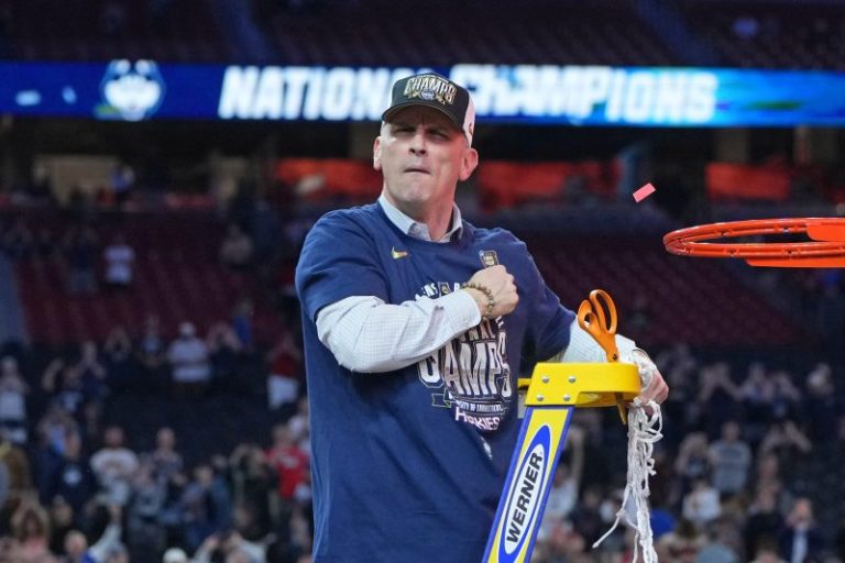 Connecticut not satisfied as it seeks historic men’s basketball three-peat