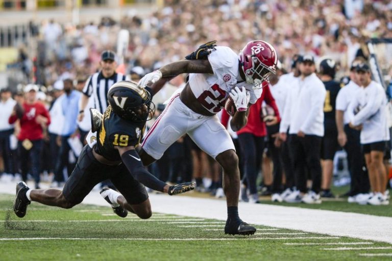 Why Alabama remains a playoff contender with three losses (Yes, really.)