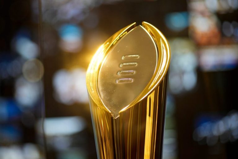 CFP Rankings: Projected bracket for first 12-team playoff