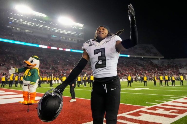 Oregon clinches Big Ten Championship bid after conference reevaluation
