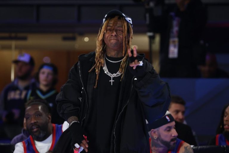 Travis Hunter shouts out Lil Wayne in Heisman speech | Social reacts