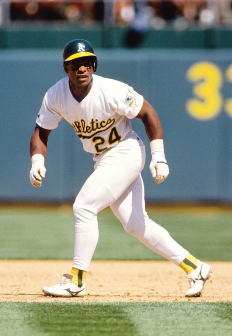 Watch Rickey Henderson break Lou Brock’s career stolen base record